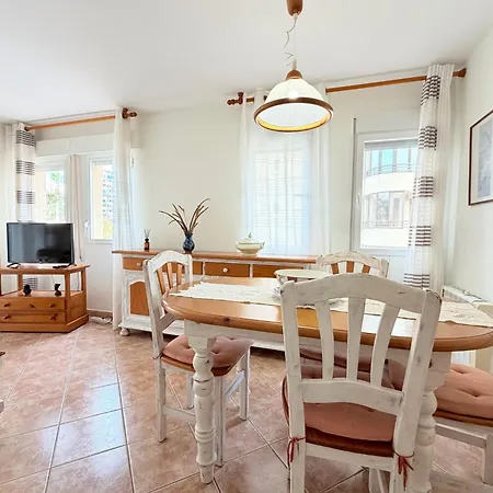 A 50m De La Playa Daire *