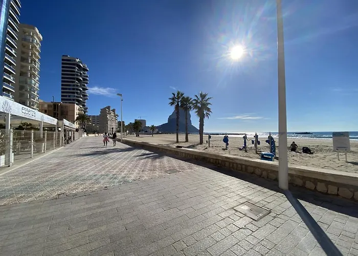 A 50m De La Playa Апартаменти Кальпе