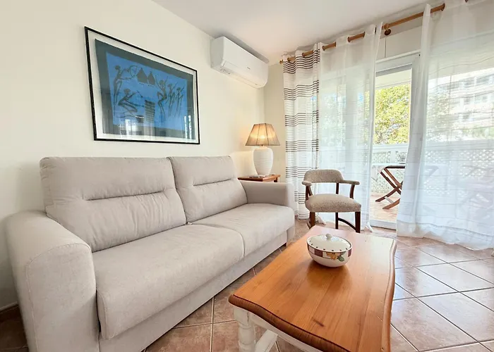 A 50m De La Playa Apartment *